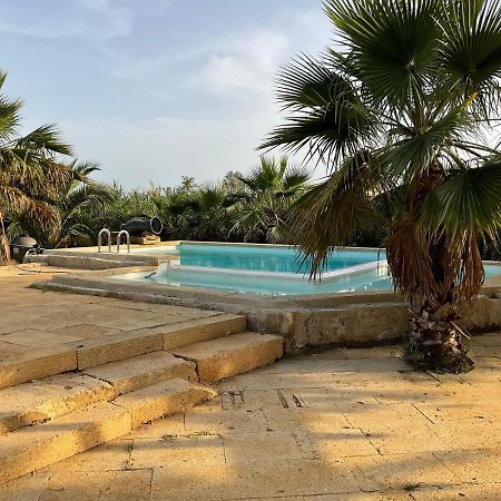 Mazet Du Pecheur Villa Saint-Laurent-dʼAigouze Kültér fotó