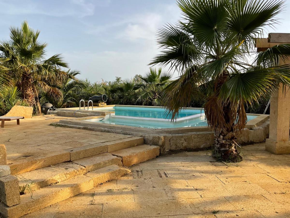Mazet Du Pecheur Villa Saint-Laurent-dʼAigouze Kültér fotó