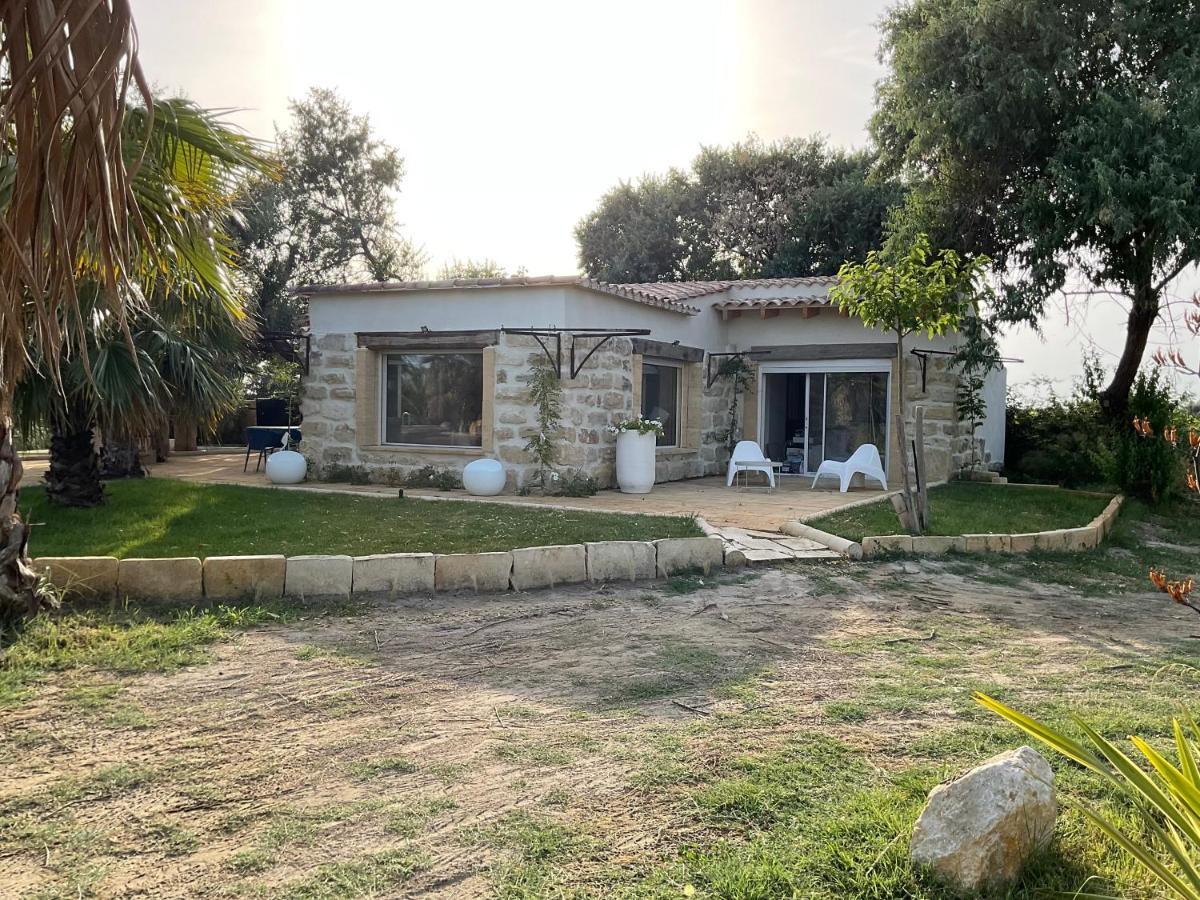 Mazet Du Pecheur Villa Saint-Laurent-dʼAigouze Kültér fotó